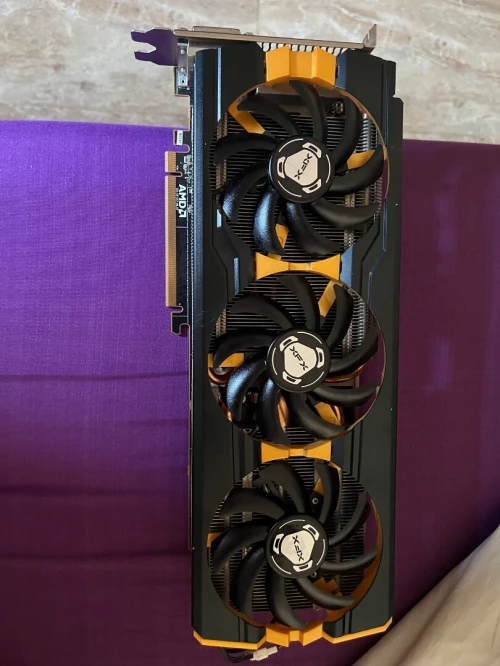 Sapphire Radeon R9 290X Tri-X OC 4GB