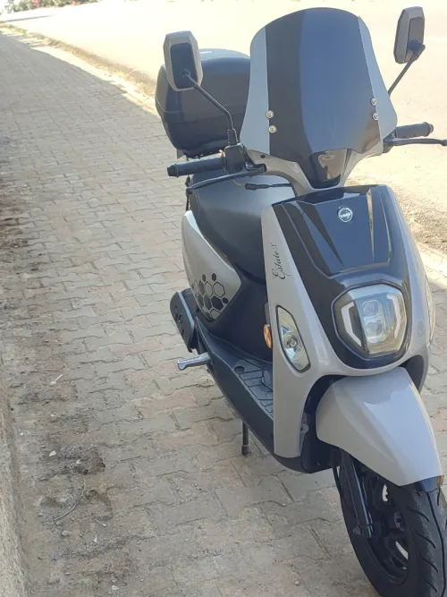 Vms Estate x 2023 2023