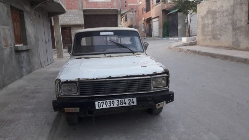 Mazda Bachee 1984 