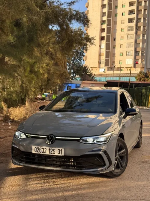 Volkswagen Golf 8 2025 