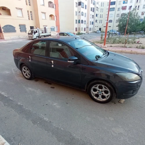 Ford Focus 4 portes 2011 Focus 4 portes
