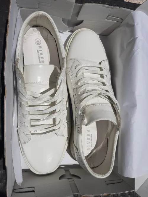 White rivera sneakers