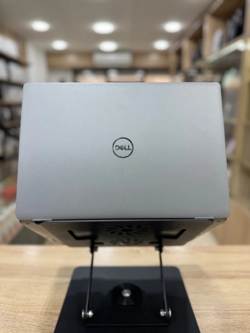 DELL Latitude 5330 13.3 i5-1245U 16GB/256GB AZERTY