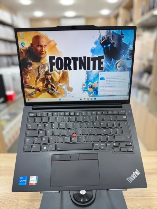 Lenovo ThinkPad E14 Gen 5 14 i5-1335U 16GB/512GB AZERTY