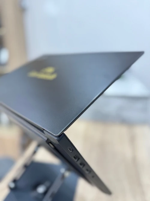 Lenovo ThinkPad E15 15.6 i5-10210U 8GB/256GB