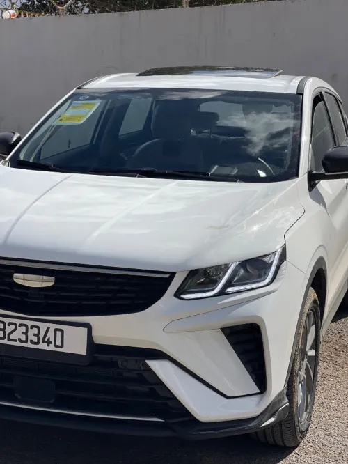 Geely Coolray 2025 