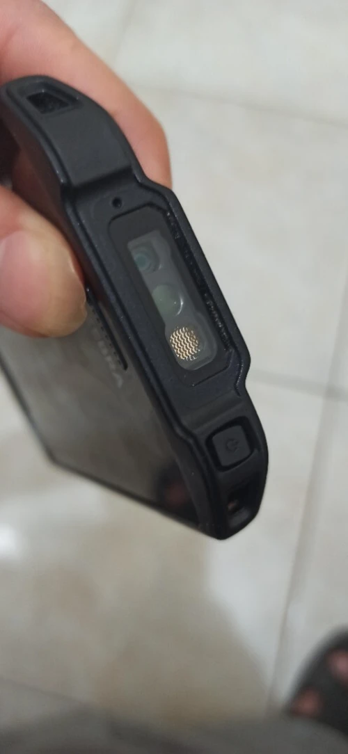 Tc26 bk Téléphone ZEBRA TC26 Android 11 avec lecteur 1D/2D SE4100﻿ et écran tactile 5". Connectivité en Bluetooth﻿, Wifi et 4G. Connecteurs 2 points arrières pour option poignée. ﻿﻿﻿Processeur 1,8Ghz, mémoire RAM 3Go et mémoire Flash 32Go. Batterie 3100 mAh et caméra arrière