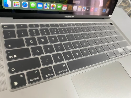 MacBook Air m1 active 2022