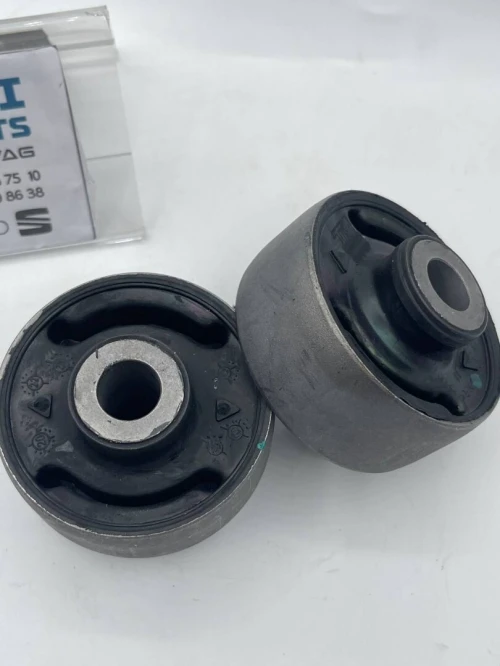 Silent Bloc Bras de Suspension (Triangle) - 5Q0407183E (VW - Seat - Audi - Skoda)