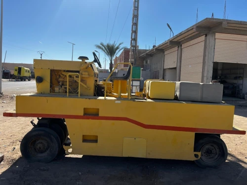 Compacteur pneumatique Ferguson 1995
