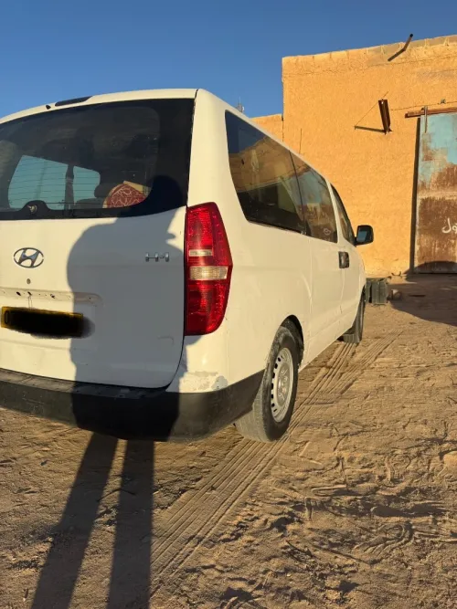 Hyundai H1 2011 Vitré 9 places
