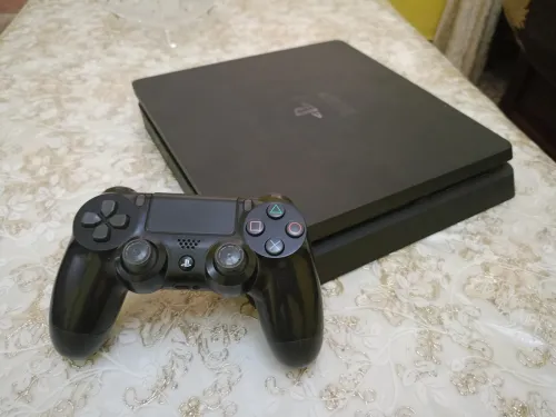 PlayStation 4 flaché avec manette d'origine sans fils 