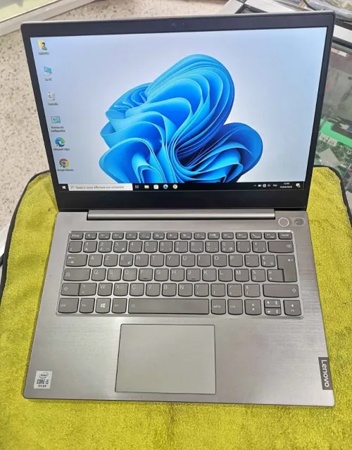 Lenovo Core i5 10 Génération
