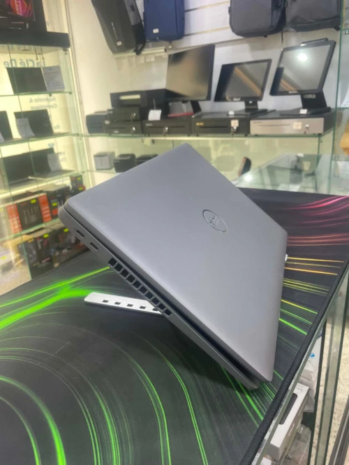 DELL LATITUDE 5520 I5-1135G7U RAM 8GO DDR4 256 NVME
