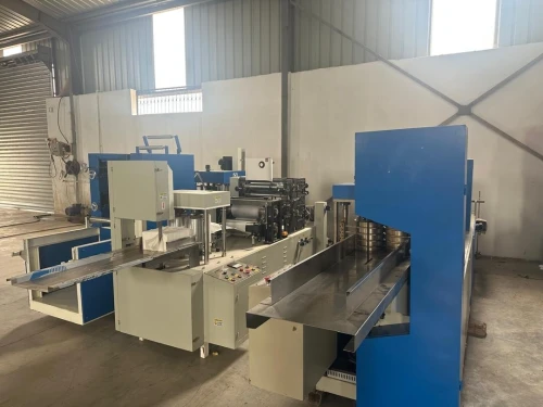 Machines de fabrication de serviettes en papier