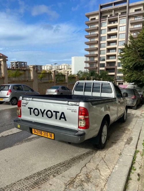 Toyota Hilux 2015 LEGEND DC 4x2
