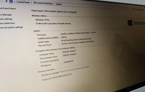 Toshiba satellite i3 6GoRam/SSD128