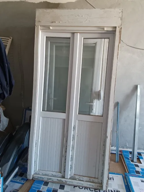 Porte balcon PVC double vitrage avec gaz 