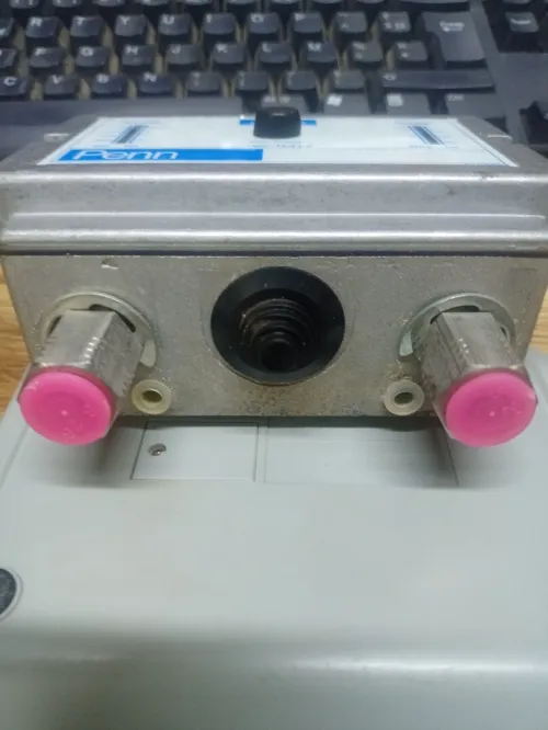 PRESSOSTA HP "PENN" 