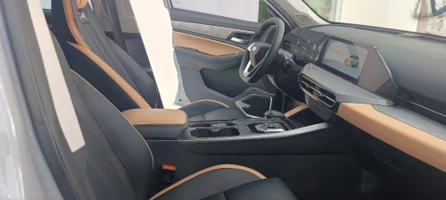 Geely Geely Haoyue Pro. 2025 Gris