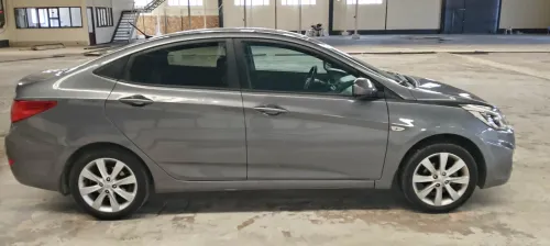 Hyundai Accent RB  4 portes 2017 Accent RB  4 portes