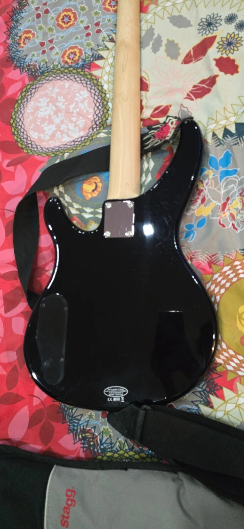 Guitar Basse YAMAHA TRBX174