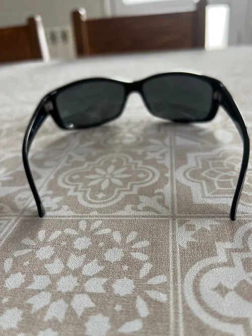 Lunettes de soleil EMPORIO ARMANI original UK