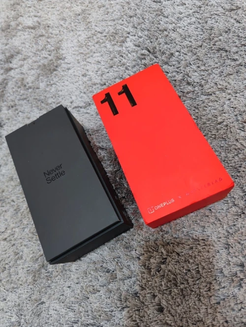 OnePlus 11