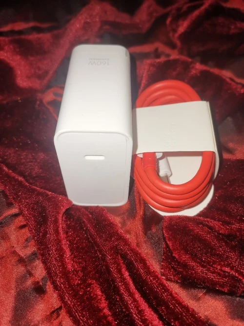 Chargeur Oneplus 10t/10R 160W Supervooc original