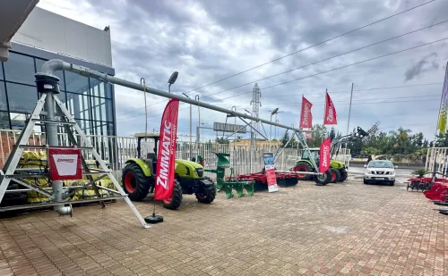 Zimmatic by Lindsay pivot d'irrigation Pivot d'irrigation / الرش للري المحوري بيفوا 2025