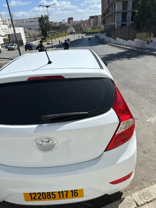 Hyundai Accent RB  5 portes 2017 