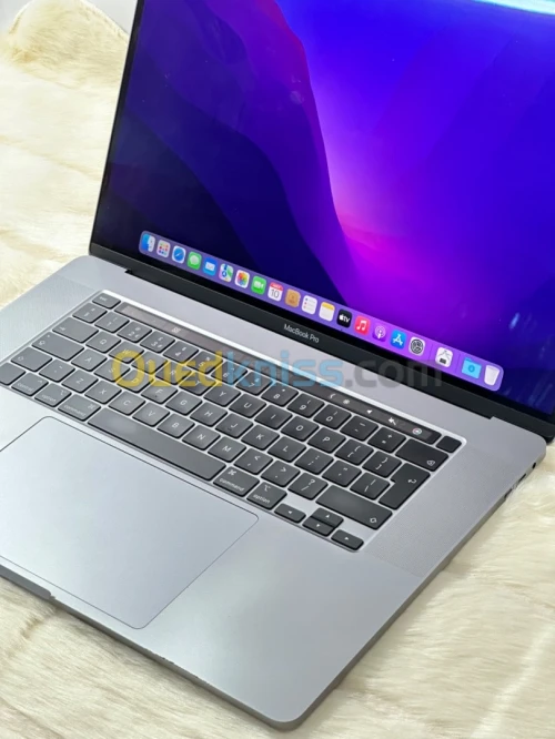 MACBOOK PRO RETINA TOUCHBAR 16 2019 I9 2.3GHZ 16GO 2TO SSD AMD RADEON PRO 5500M 8GO
