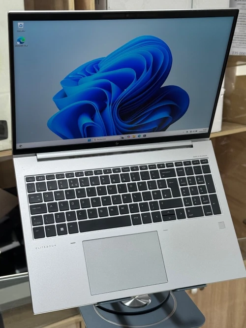 HP ELITEBOOK 865 G10 AMD RYZEN 5 PRO 7545U 16GO 256GO SSD NVME 