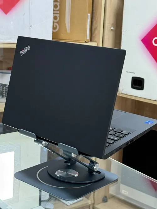 LENOVO THINKPAD P14s GEN 2 I7 1165G7 16GO 512GO SSD NVIDIA T550 4GO GDDR6
