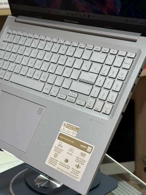 ASUS VIVOBOOK 16x K3605Zf I5 12500H 16GO 512GO SSD NVIDIA GEFORCE RTX2050 4GO GDDR6