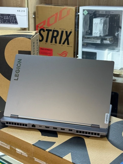 LENOVO LEGION 5 15APH9 AMD RYZEN 7 7840HS 16GO 512GO SSD NVIDIA GEFORCE RTX4060 8GO NEUF SOUS EMBALL