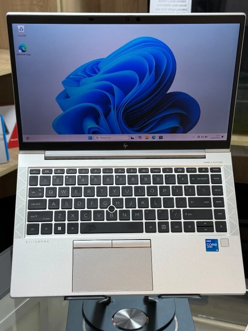 HP ELITEBOOK 840 G8 I5 VPRO 1145G7 16GO 256GO SSD NVME