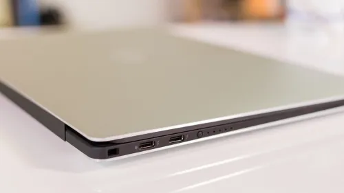 DELL XPS 9370 I7 8550U 8GO 256GO SSD 4K TACTILE