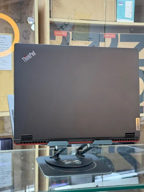 LENOVO THINKPAD P16v I7 VPRO 13800H 32GO 512GO SSD NVIDIA RTX A1000 6GO GDDR6