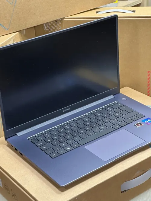 HONOR MAGICBOOK 15 BMH-WDQ9HN AMD RYZEN 5 5500U 8GO 512GO SSD NEUF SOUS EMBALLAGE 