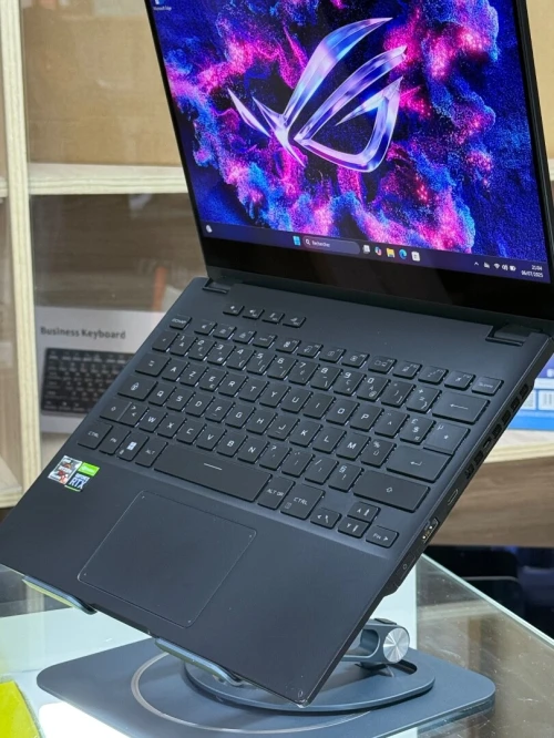 ASUS ROG FLOW X13 GV301RE AMD RYZEN 9 6900HS 32GO 512GO SSD NVIDIA GEFORCE RTX3050Ti 4GO TACTILE 