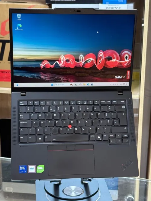 LENOVO THINKPAD T14 GEN 5 INTEL CORE ULTRA 5 135U 16GO 512GO SSD NVME