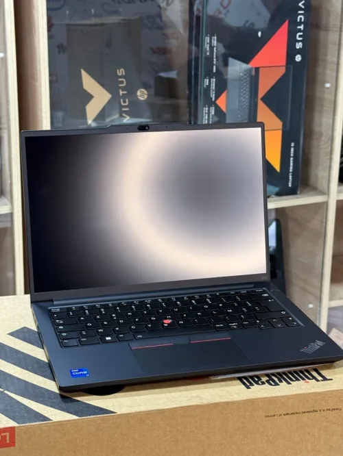LENOVO THINKPAD E14 GEN 5 I7 1355U 16GO 512GO SSD NEUF SOUS EMBALLAGE