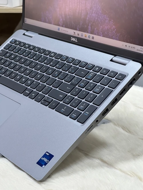 DELL LATITUDE 5540 I5 VPRO 1345U 32GO 512GO SSD NVME TACTILE 