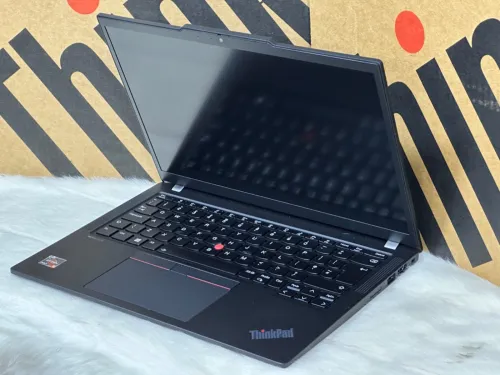 LENOVO THINKPAD X13 GEN 4 AMD RYZEN 5 PRO 7540U 16GO DDR5 256GO SSD NEUF SOUS EMBALLAGE 