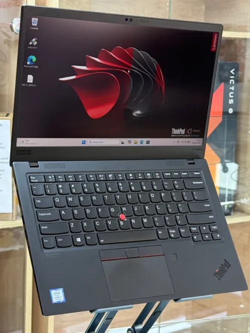 LENOVO THINKPAD X1 CARBON I7 8565U 16GO 512GO SSD TACTILE