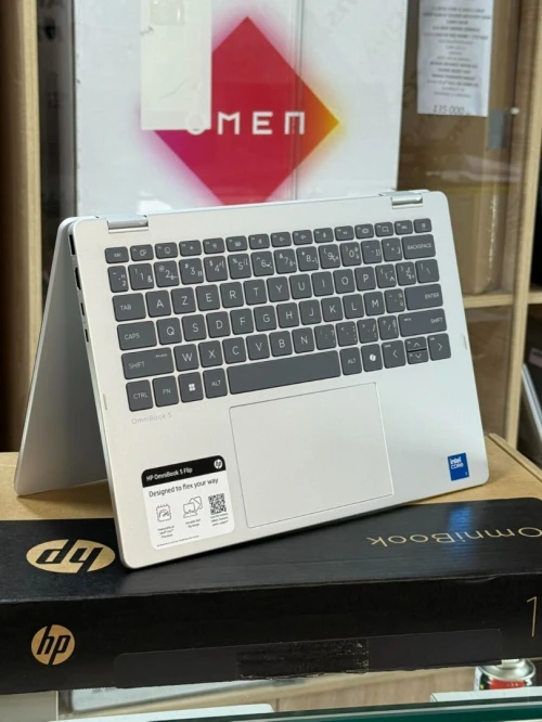 HP OMNIBOOK 5 FLIP 14 FP0023DX INTEL CORE 7 150U 16GO 512GO SSD TACTILE NEUF SOUS EMBALLAGE