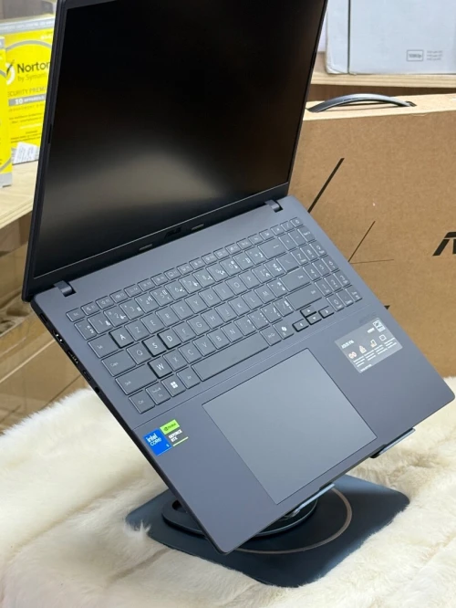 ASUS VIVOBOOK FX3607VU ULTRA 5 210H 8GO DDR5 512GO SSD NVIDIA GEFORCE RTX4050 6GO NEUF SOUS EMBALL