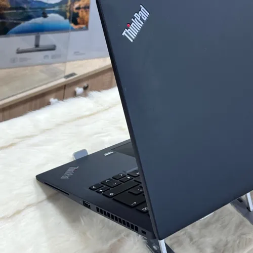LENOVO THINKPAD T14S GEN 3 I5 EVO 1235U 16GO 512GO SSD ECRAN 14" FULL HD 1080P LED WIN 11