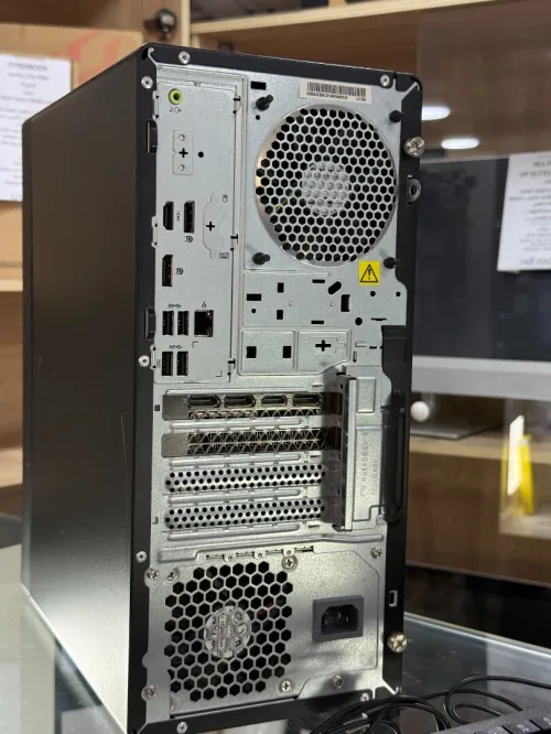 LENOVO THINKSTATION P2 1SMT I7 14700 32GO 1TO NVIDIA GEFORCE RTX4060 8GO GDDR6